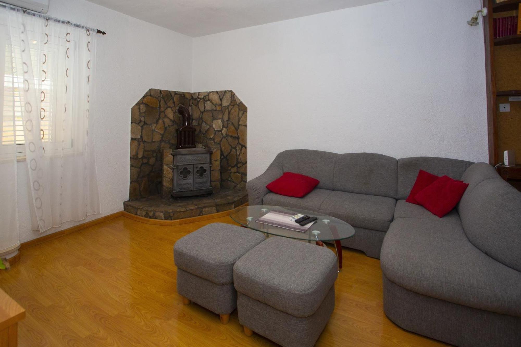 Apartments With A Parking Space Podgora, Makarska - 12816 Rom bilde